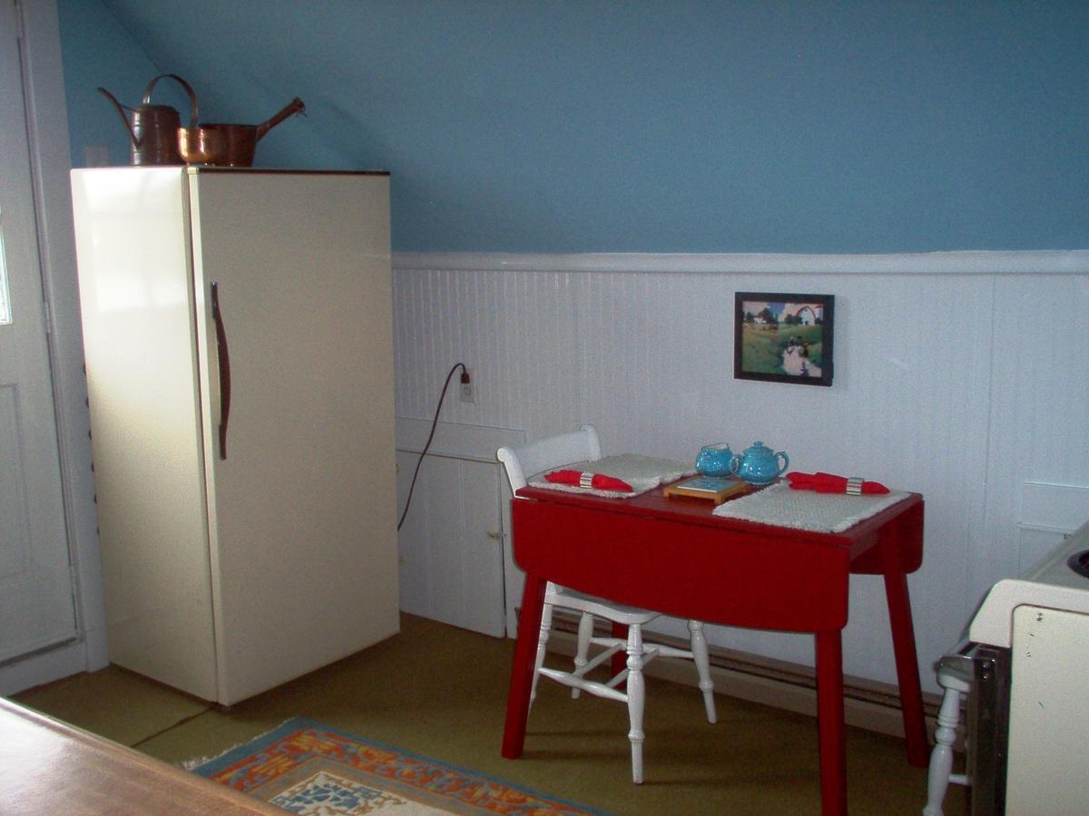 Parks Edge Inn Millinocket エクステリア 写真